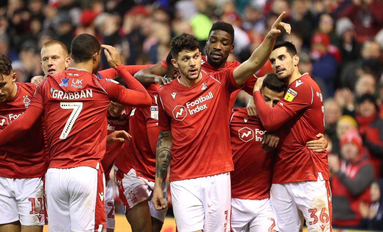 JackeyLove在老鹰比赛中赛况扑朔迷离，出色防守引发热议！的简单介绍