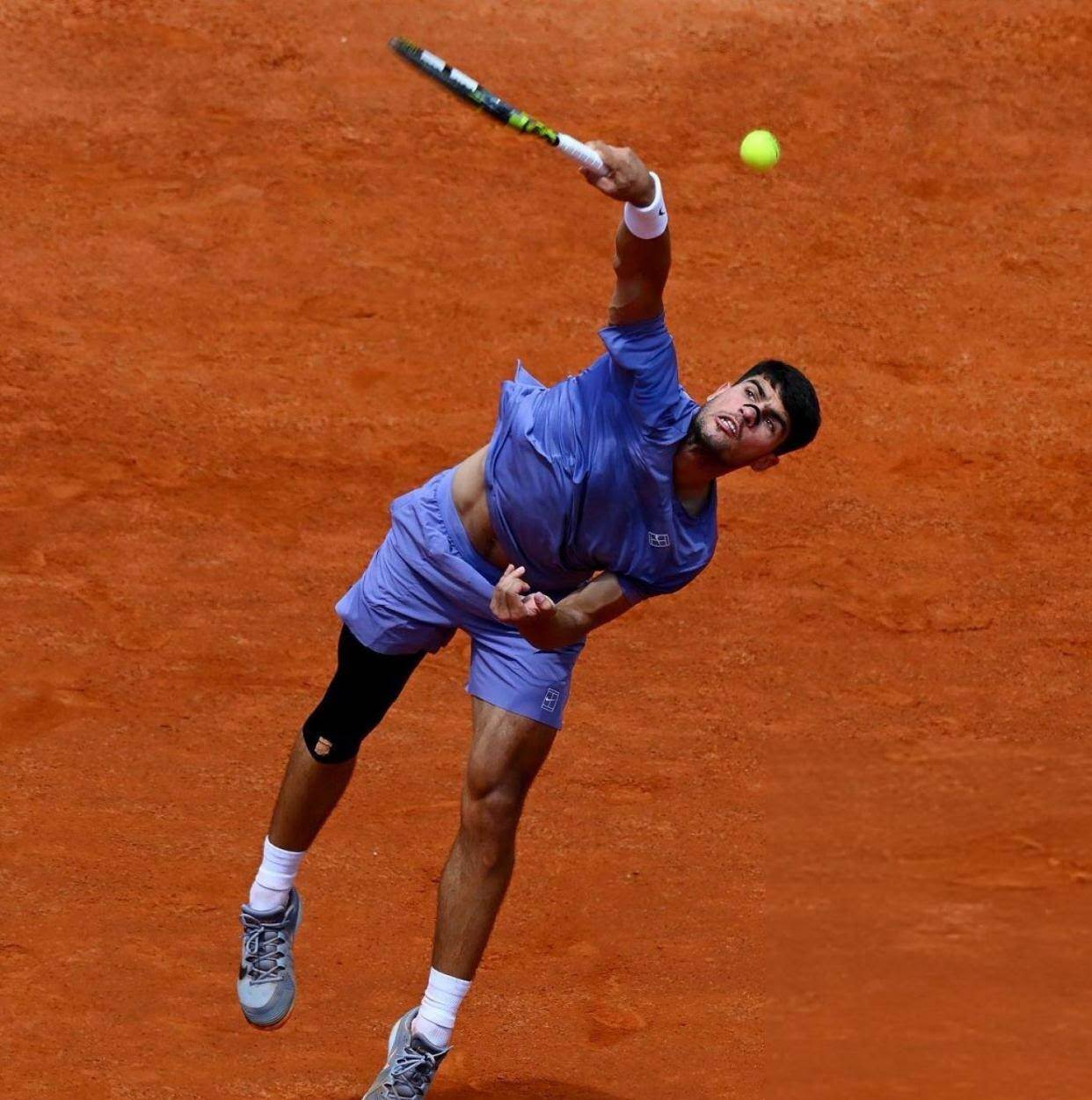 纳达尔回归赛场，大胜首场状态亮眼，G2观众沸腾！